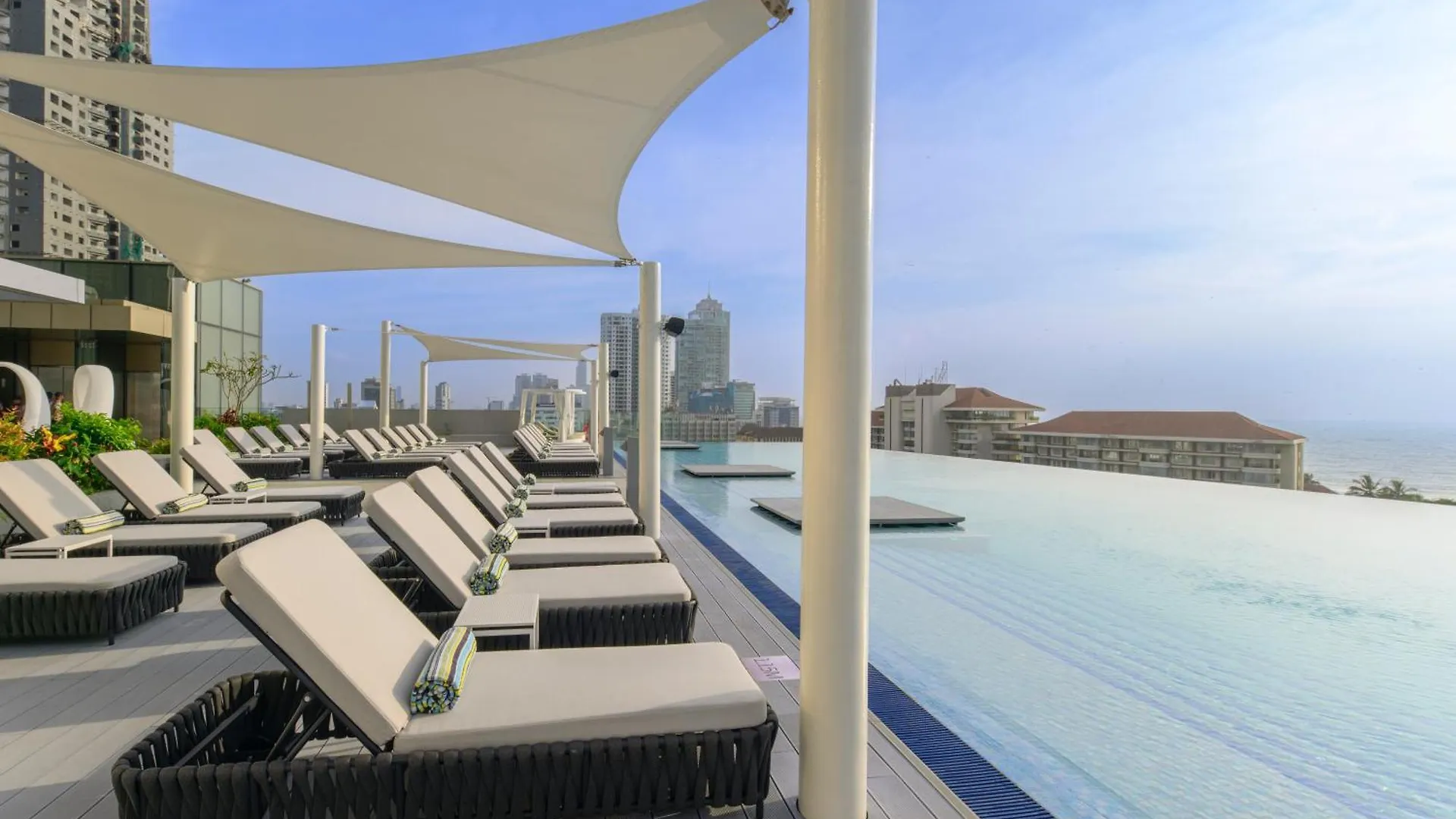 Cinnamon Life At City Of Dreams Colombo 5*,